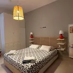 Itiseasy 1 E 2 Private