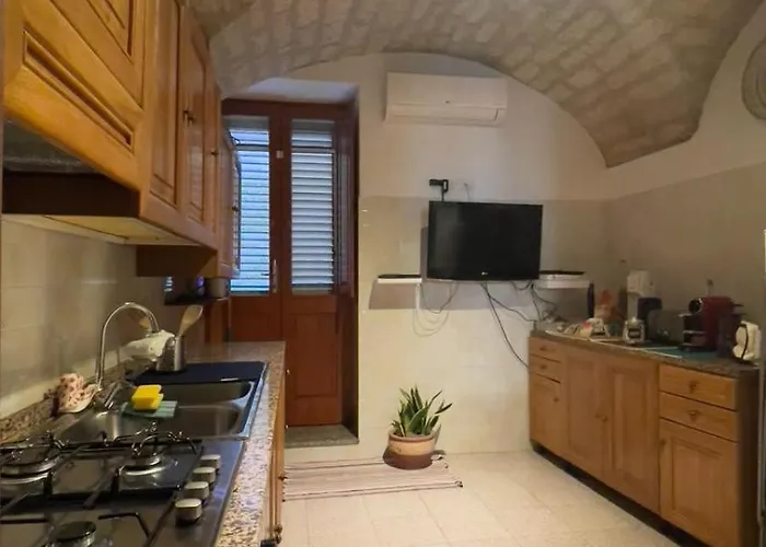 Itiseasy 1 E 2 Private * Cuglieri